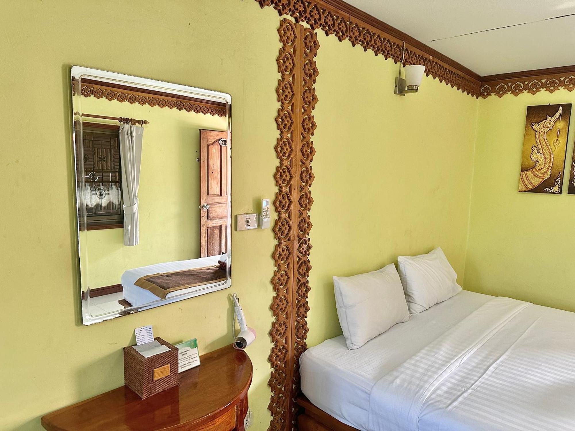 Montri Resort Donmuang Bangkok Buitenkant foto