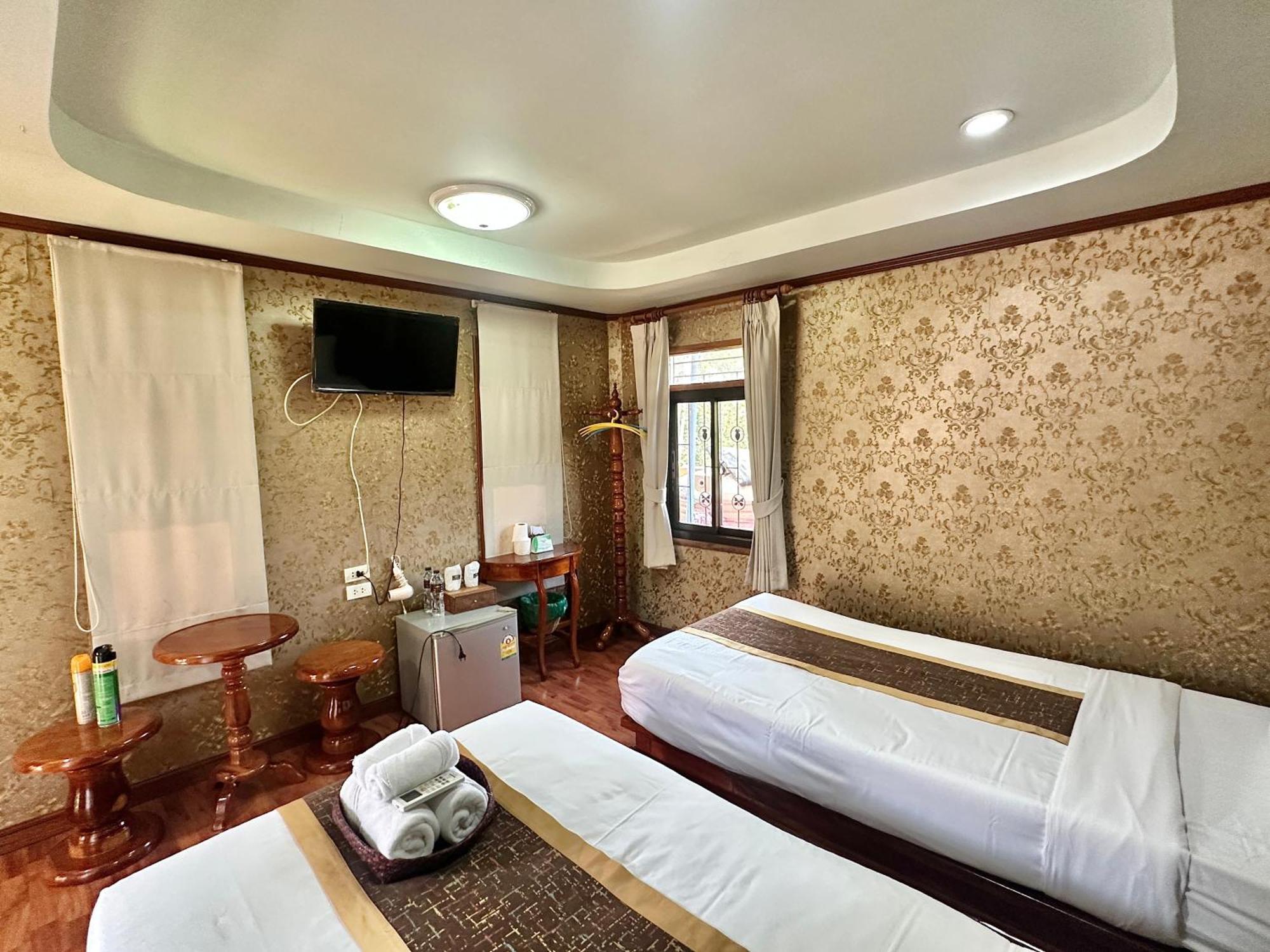 Montri Resort Donmuang Bangkok Buitenkant foto