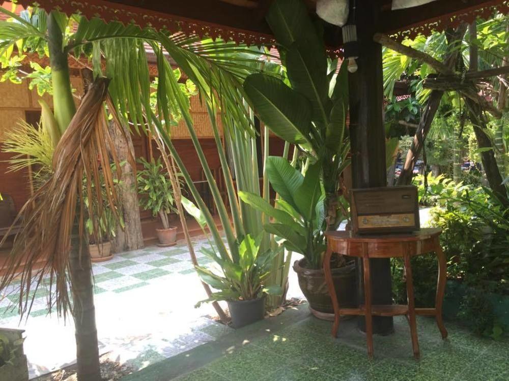 Montri Resort Donmuang Bangkok Buitenkant foto