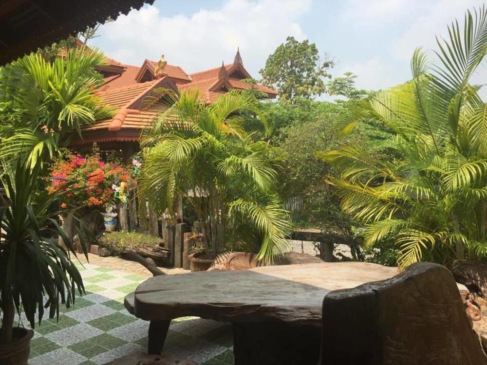 Montri Resort Donmuang Bangkok Buitenkant foto